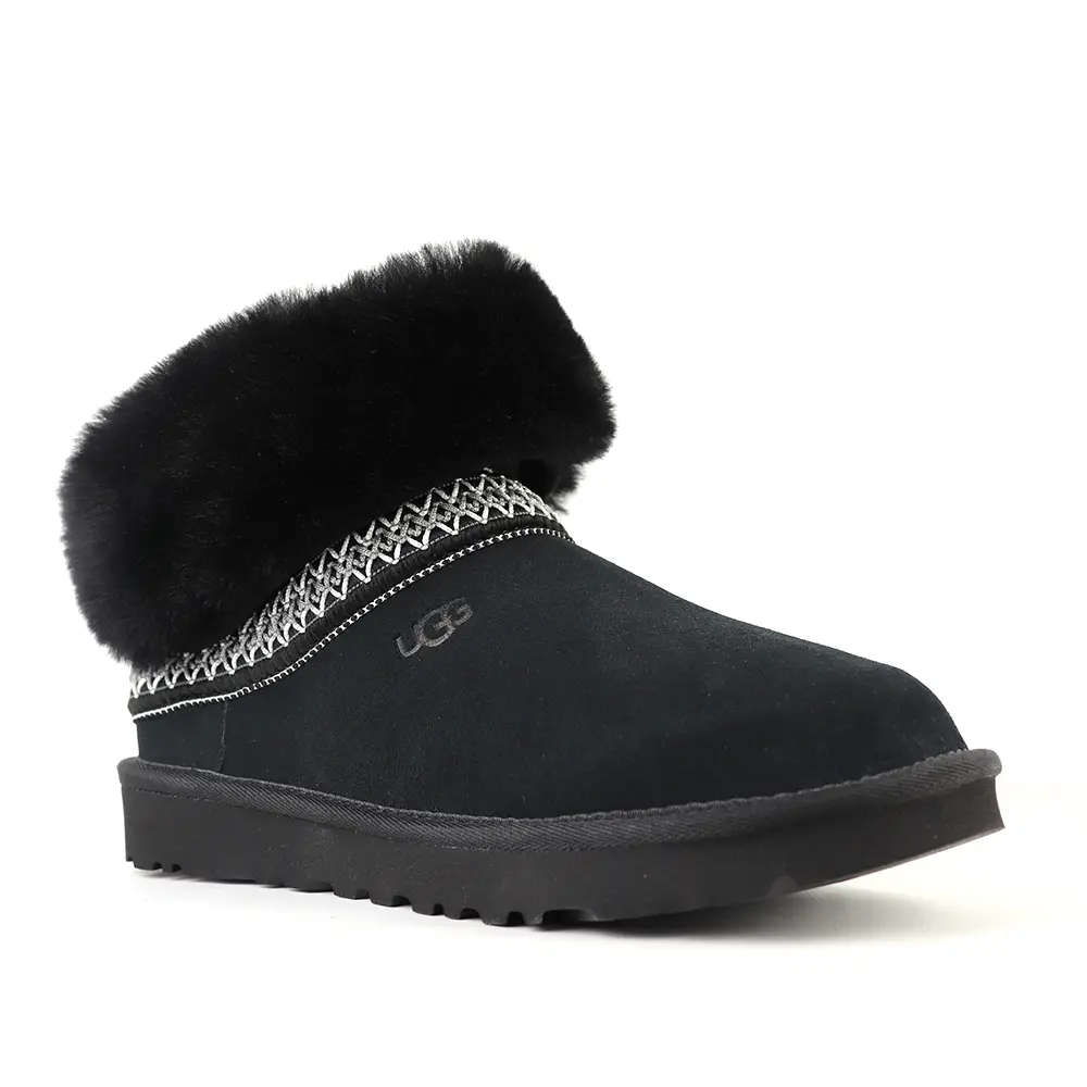 Classic Short Crescent — Black
