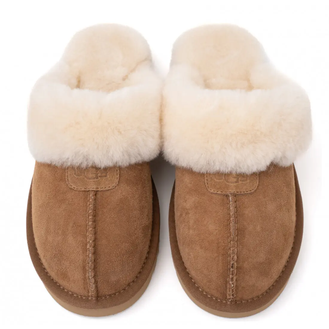 UGG Slippers Scuffette — Chestnut